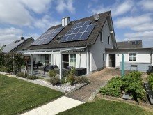  Attraktives Einfamilienhaus mit Einliegerwohnung GS-Sudmerberg � Gartenidylle inklusive